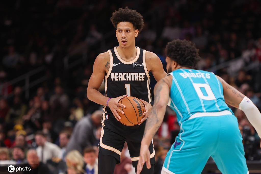 约翰逊空砍31+9+8 布里奇斯26分黄蜂胜老鹰